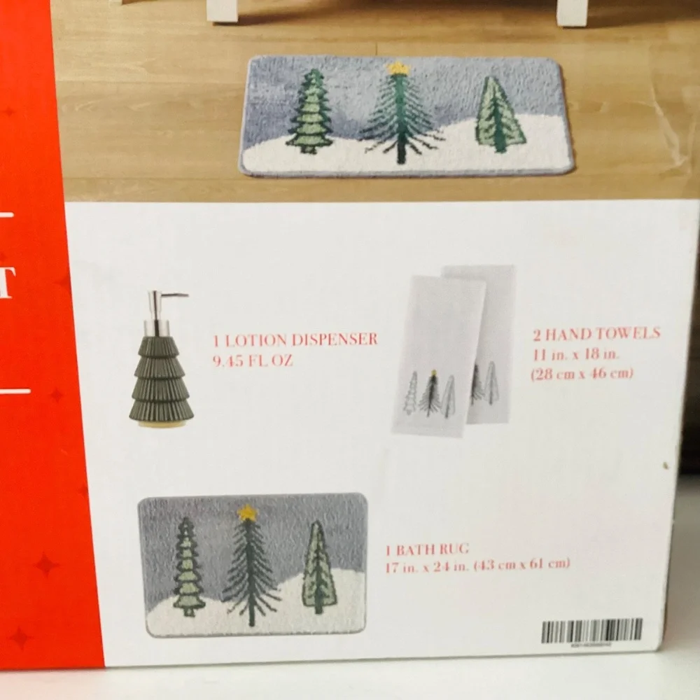 Merry Moments Holiday Bathroom Set 4pc Rug Towels Lotion Dispenser Christmas Dec